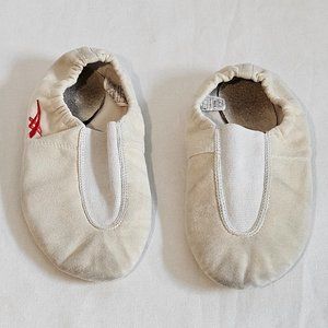 Asics LY780 Gymnastics/Trampoline Shoes - Men's 6/Women's 7